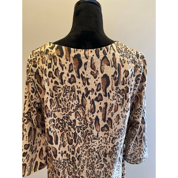 Cheetah Blouse Size ? large Top Animal Print V Neck 3/4 Bell Sleeves + Stretch - Picture 6 of 10